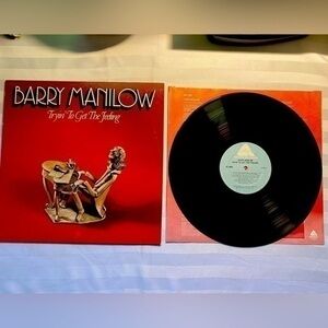 BARRY MANILOW-Tryin To Get That Feeling 1975 Capitol Records vinyl Lp album. 12”